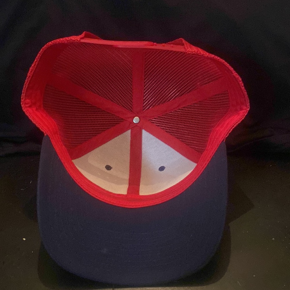 Blue/red cap - Picture 2 of 2